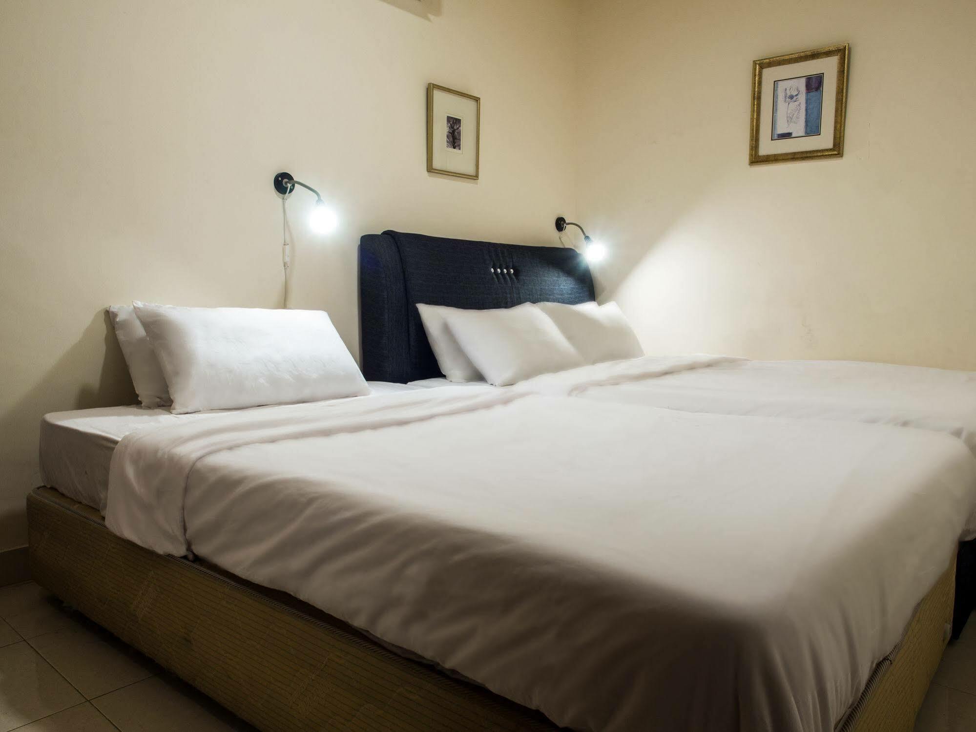 Goldbrick Hotel Bukit Bintang Куала-Лумпур Экстерьер фото