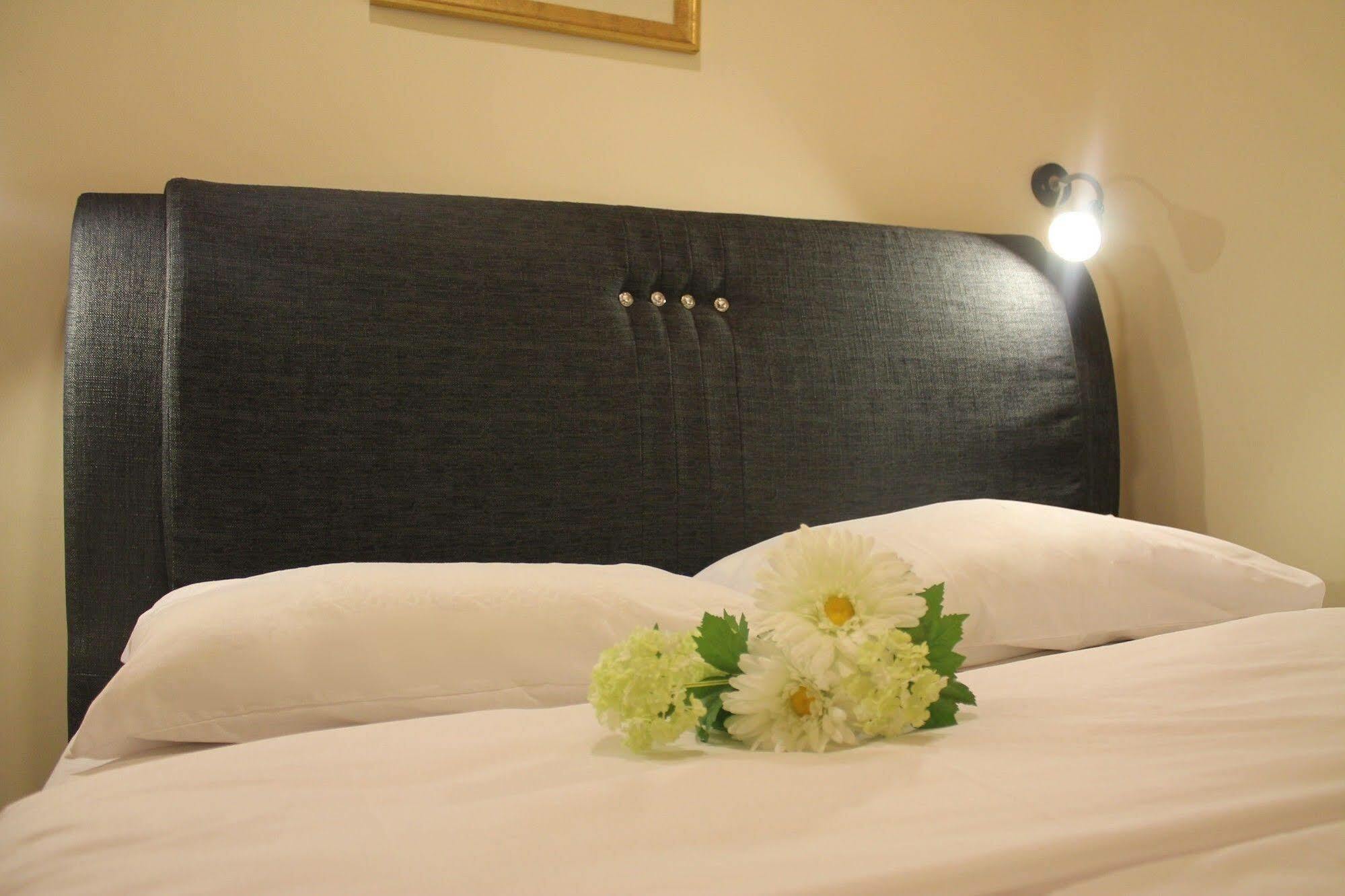 Goldbrick Hotel Bukit Bintang Куала-Лумпур Экстерьер фото