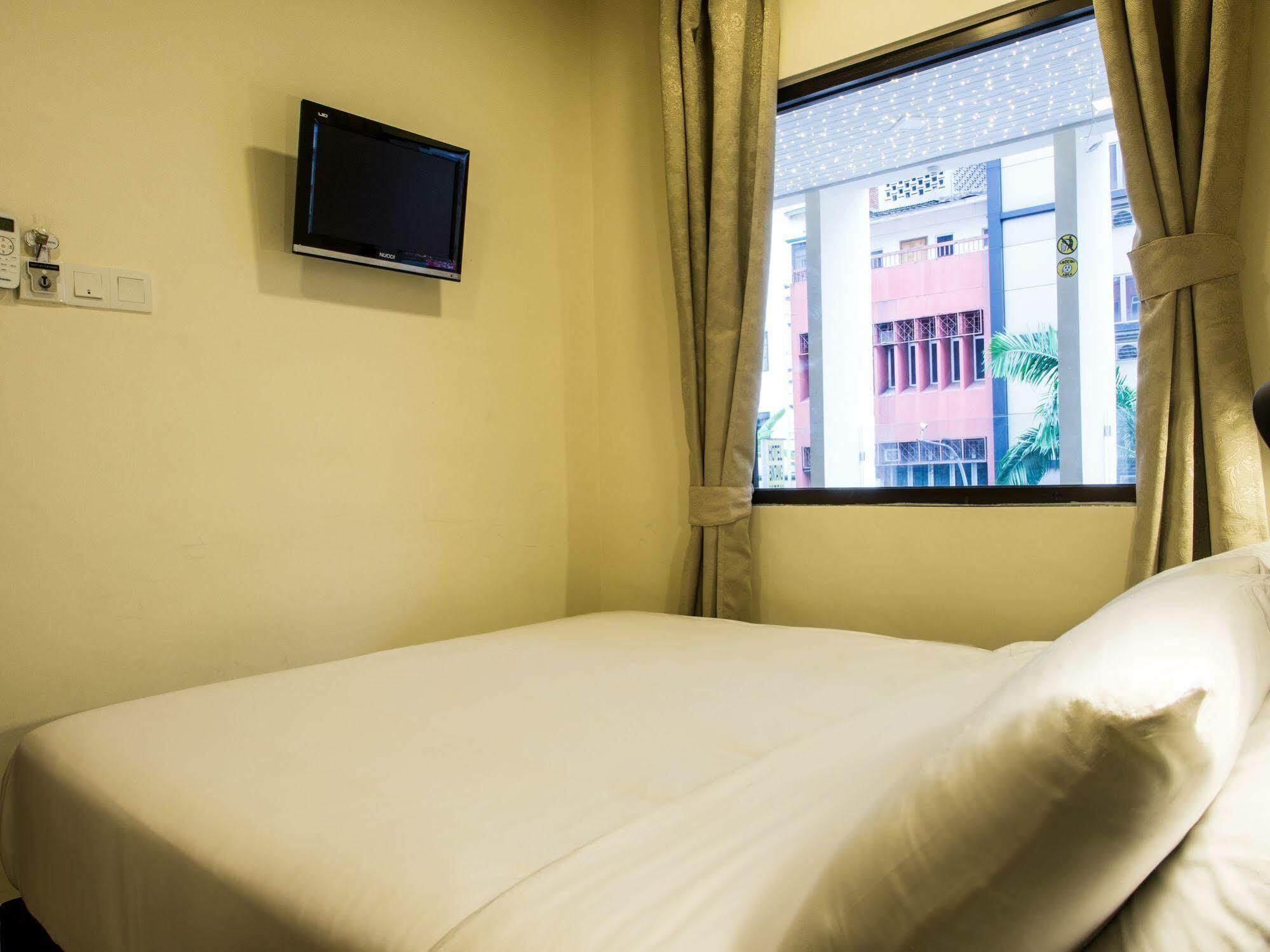 Goldbrick Hotel Bukit Bintang Куала-Лумпур Экстерьер фото